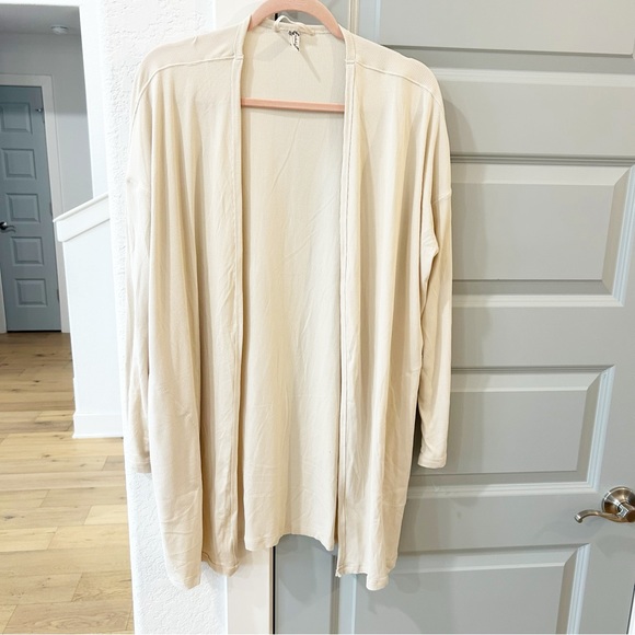 New Free People Cozy Does It Cardigan - Picture 3 of 5